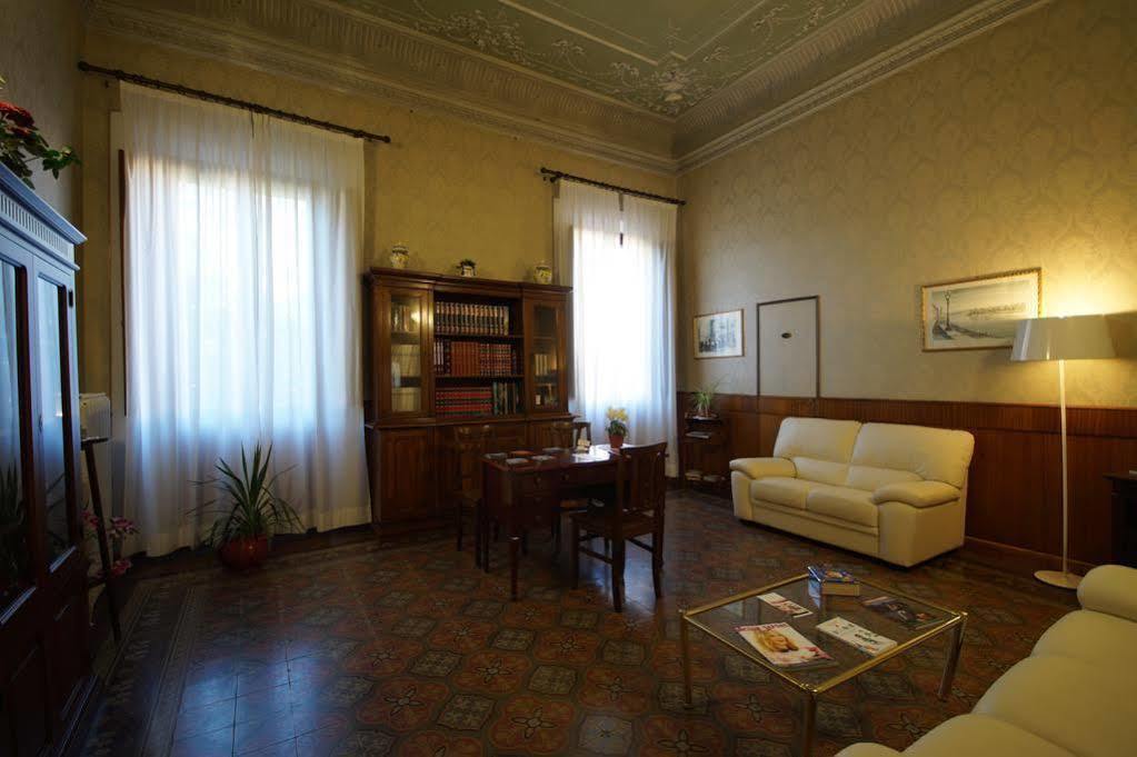 Casa Secchiaroli Florence Buitenkant foto